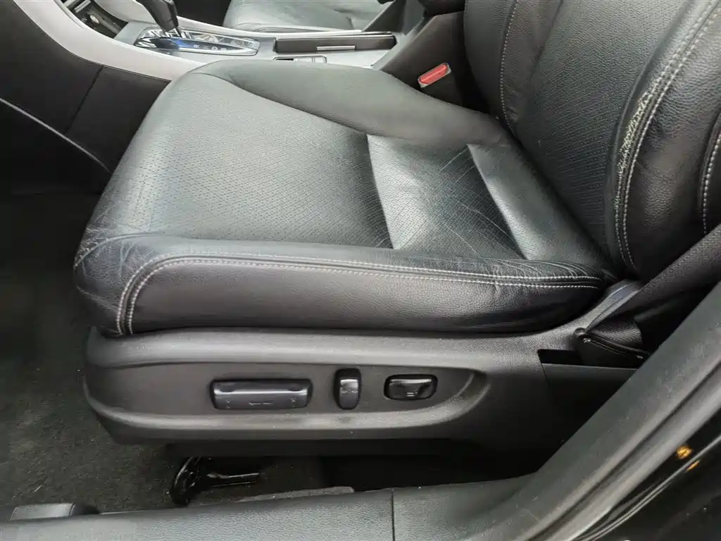 Honda Accord 2014 — фото 20