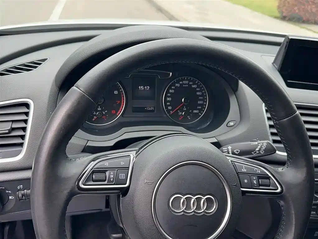 Audi Q3 2017 — фото 4