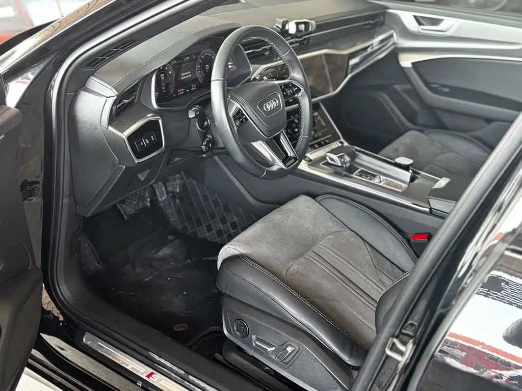 Audi A6L 2024
