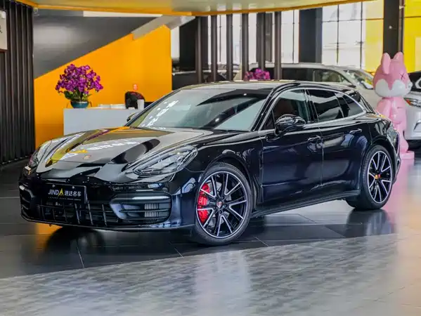 Porsche Panamera 2022