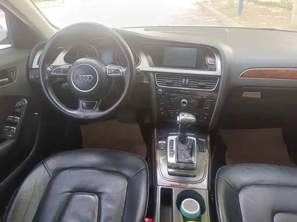 Audi A4L 2014