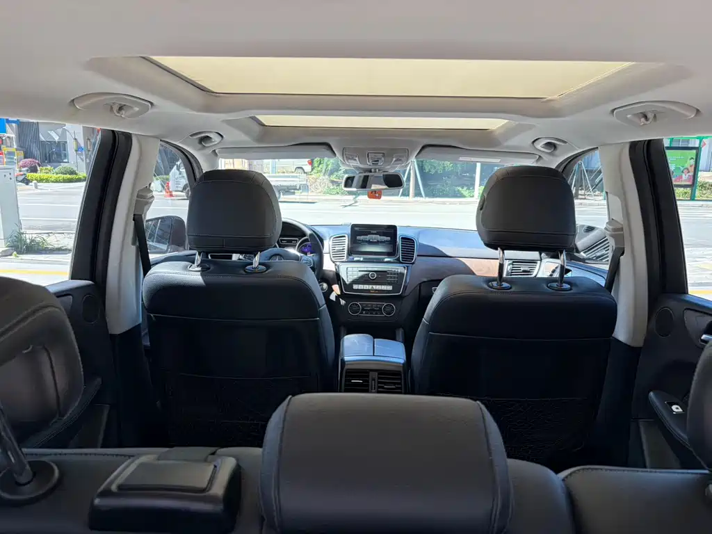 Mercedes-Benz GLE 2016 — фото 16