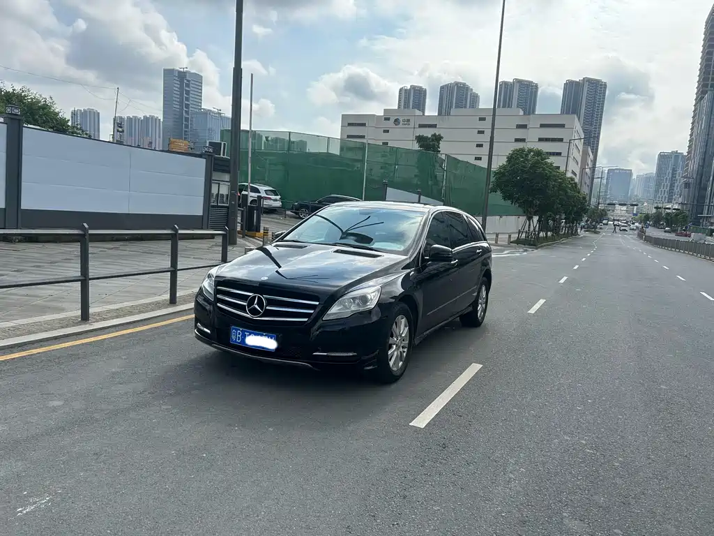 Mercedes-Benz R-Class 2012