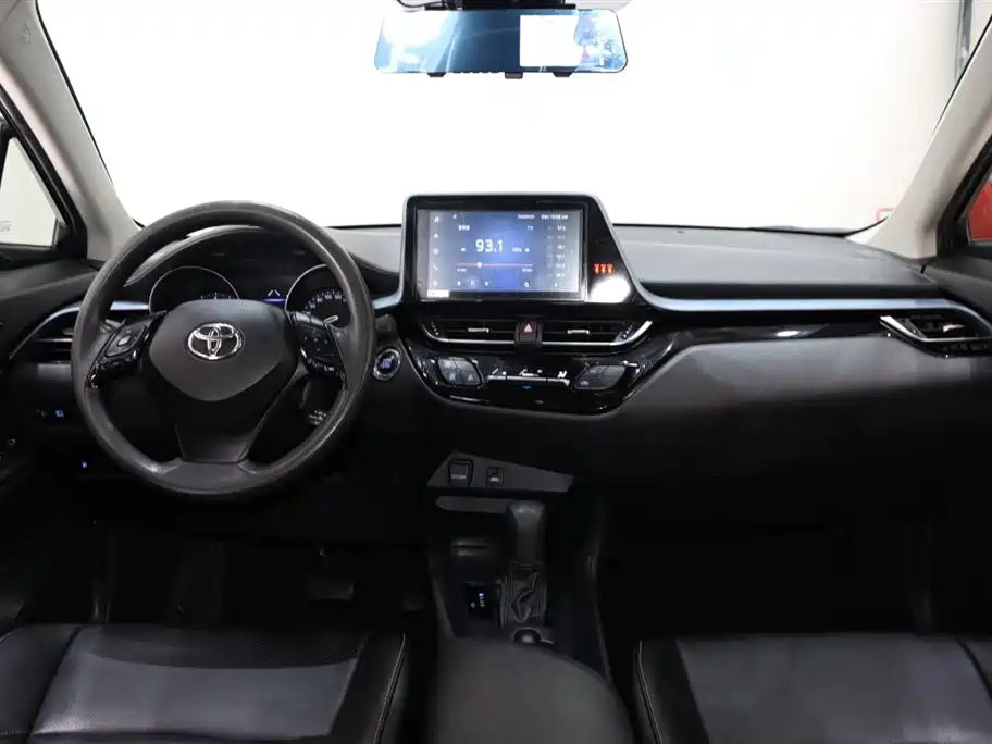 Toyota IZOA 2021 — фото 12