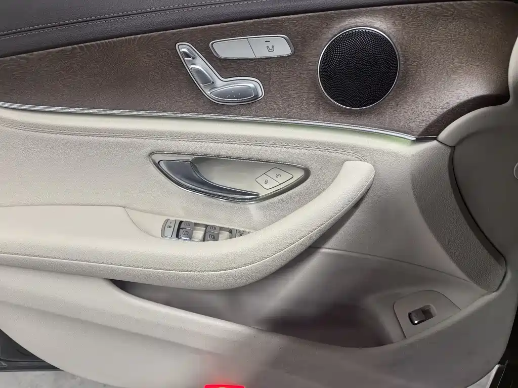 Mercedes-Benz E-Class 2019