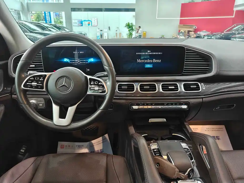 Mercedes-Benz GLS 2020 — фото 14