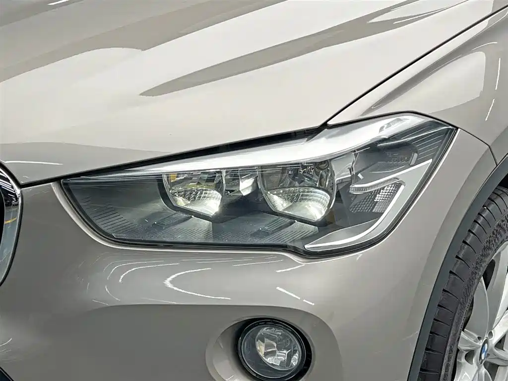 BMW X1 2019 — фото 9