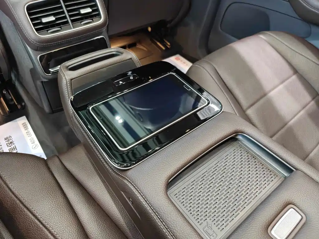 Mercedes-Benz GLS 2020 — фото 18