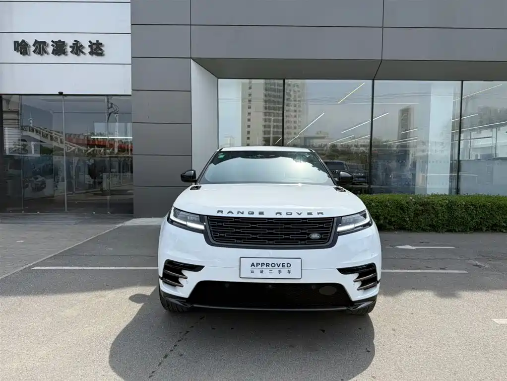 Land Rover Velar 2025 — фото 2