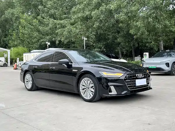 Audi A7L 2024