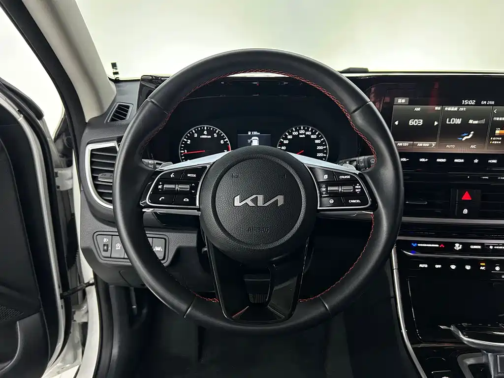 Kia KX3 2023 — фото 9