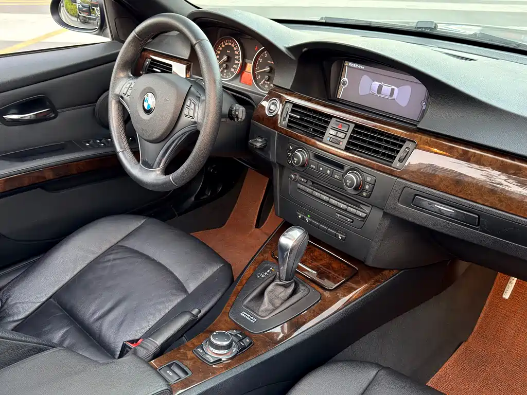 BMW 3 Series 2009 — фото 10