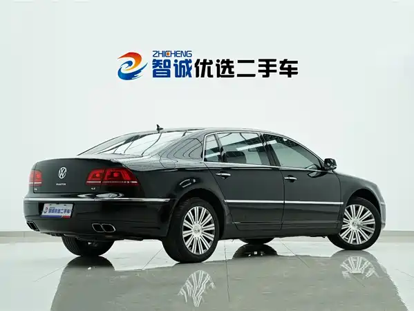 Volkswagen Phaeton 2011