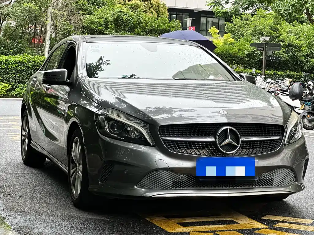 Mercedes-Benz A-Class 2016 — фото 3