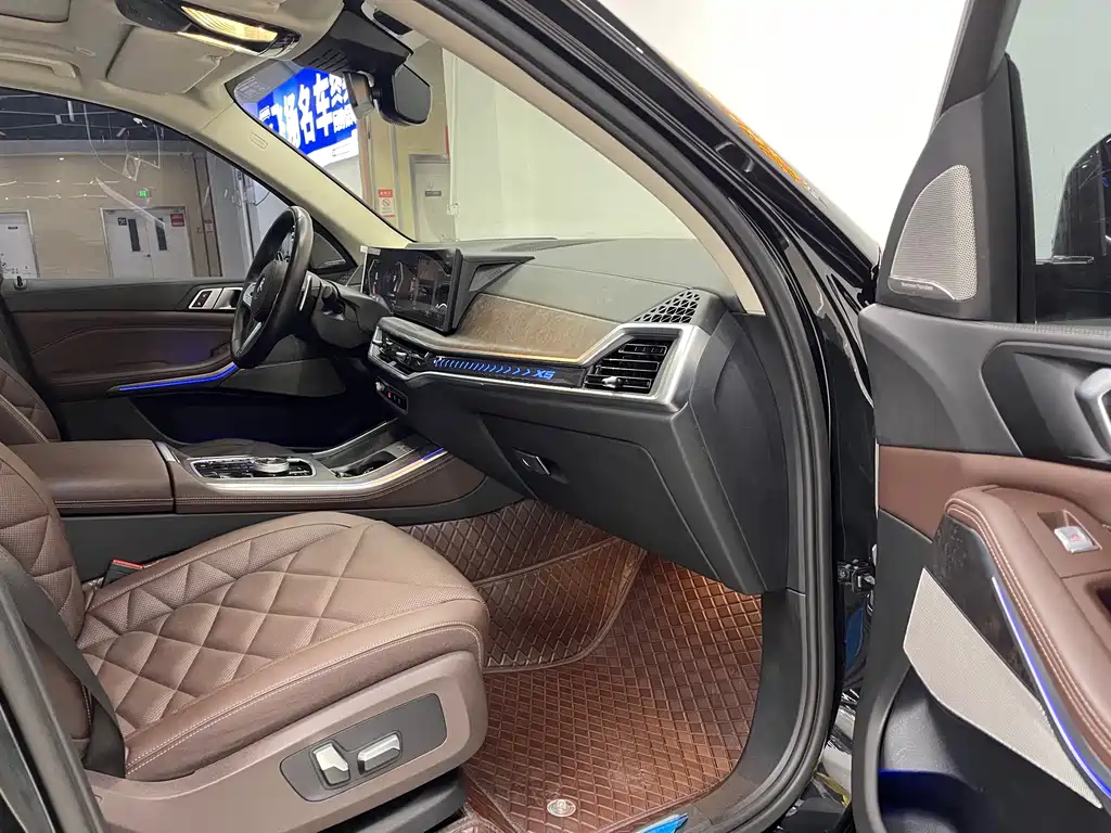 BMW X5 2025 — фото 14