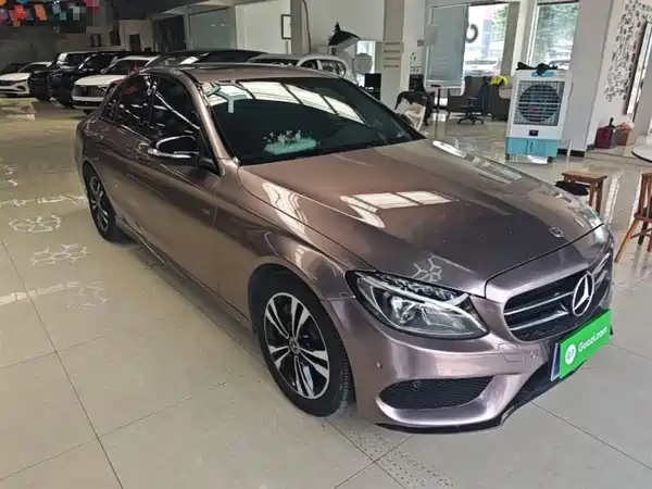 Mercedes-Benz C-Class 2018
