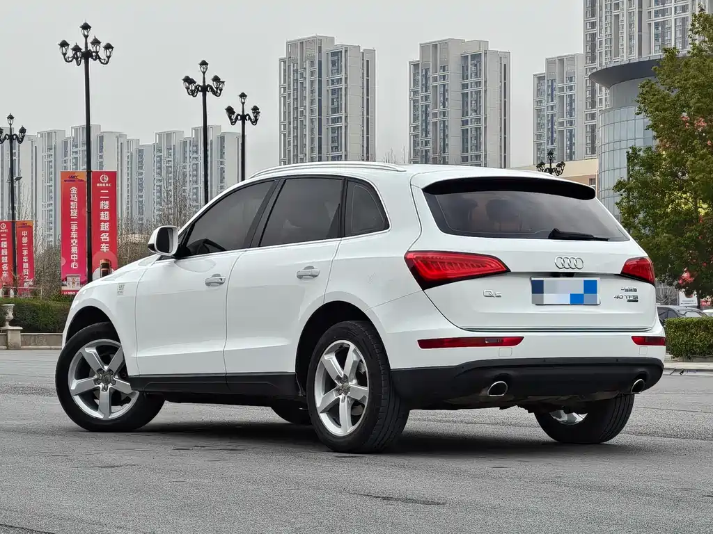 Audi Q5 2017 — фото 11