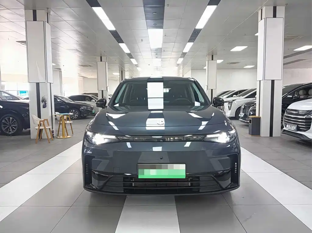 Leapmotor C10 2025 — фото 2