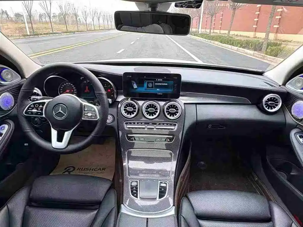 Mercedes-Benz C-Class 2019 — фото 6