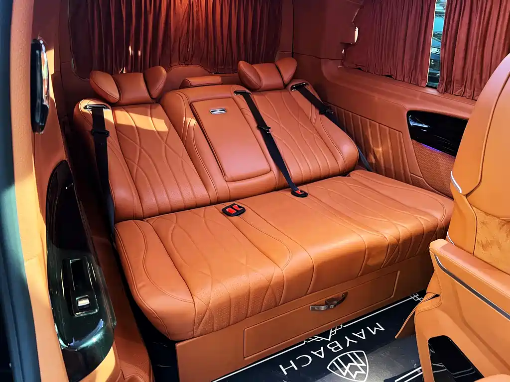 Mercedes-Benz Vito 2023 — фото 17
