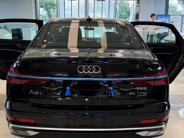 Audi A6L 2025
