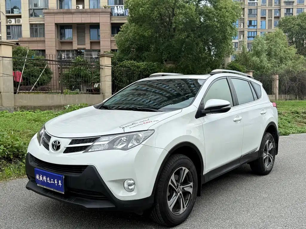 Toyota RAV4 2016
