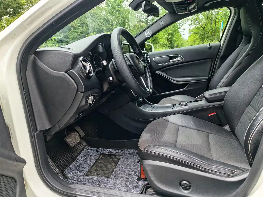 Mercedes-Benz A-Class 2013