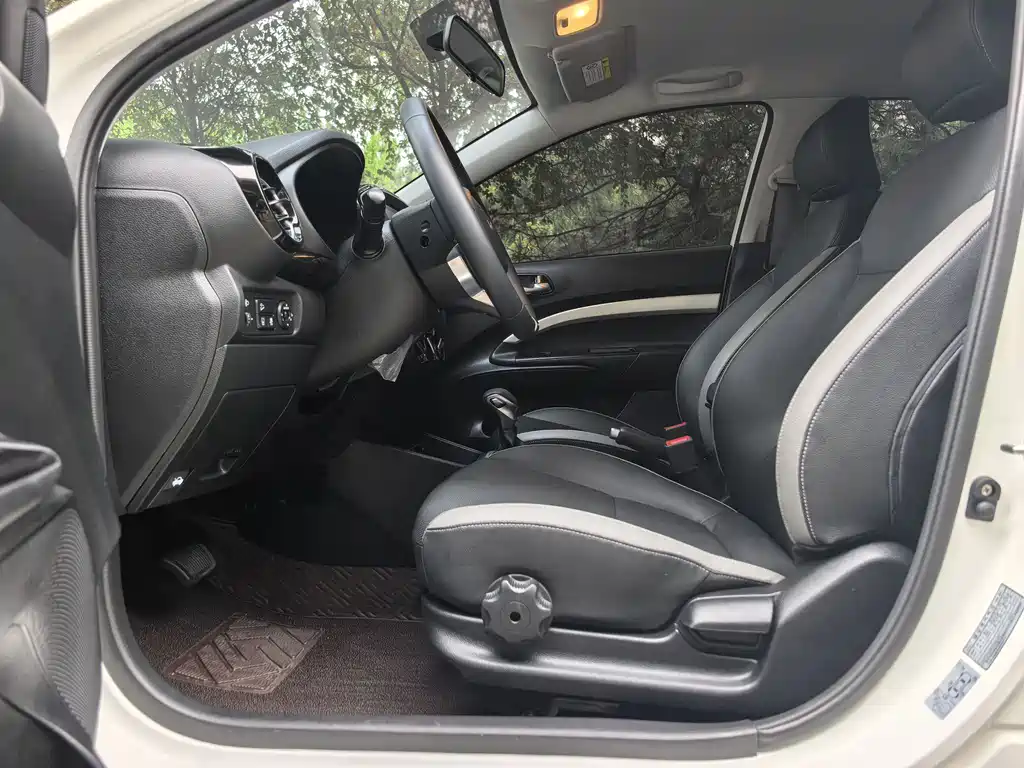 Kia KX1 2023