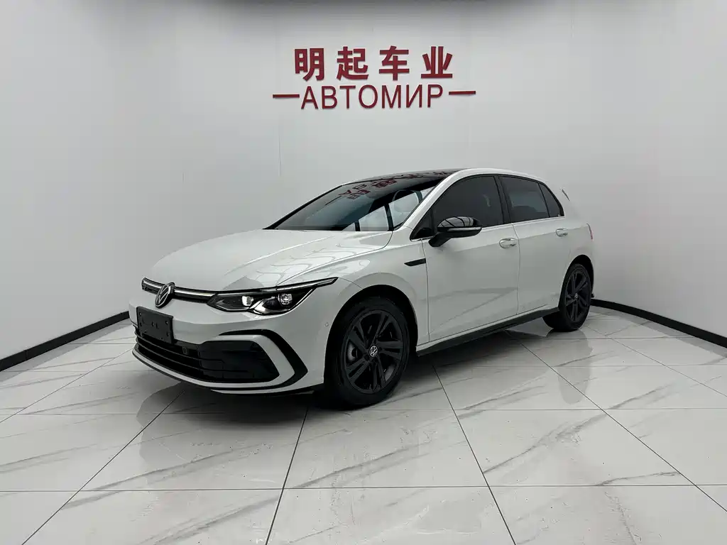 Volkswagen Golf 2024