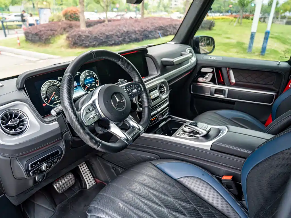 Mercedes-Benz G-Class AMG 2020 — фото 10