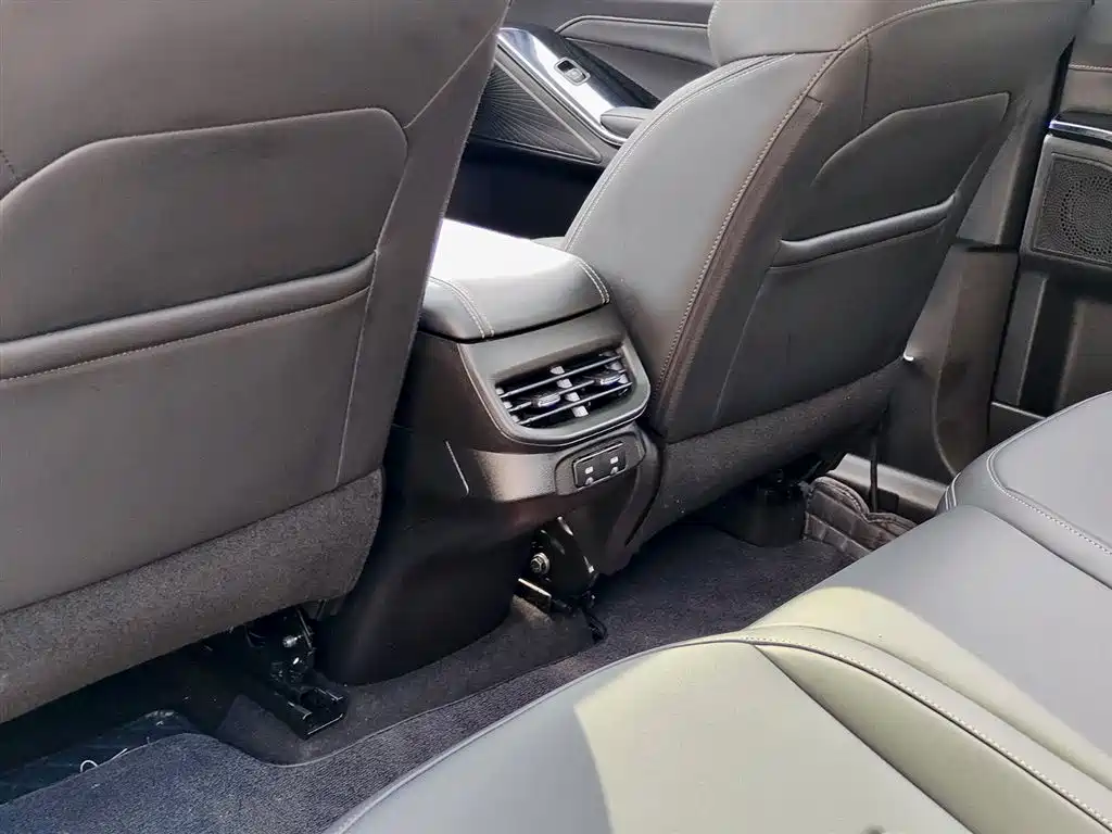 Haval H6 2022 — фото 9