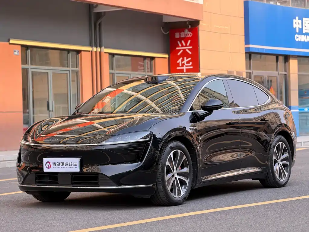 Luxeed Zhijie R7 2024