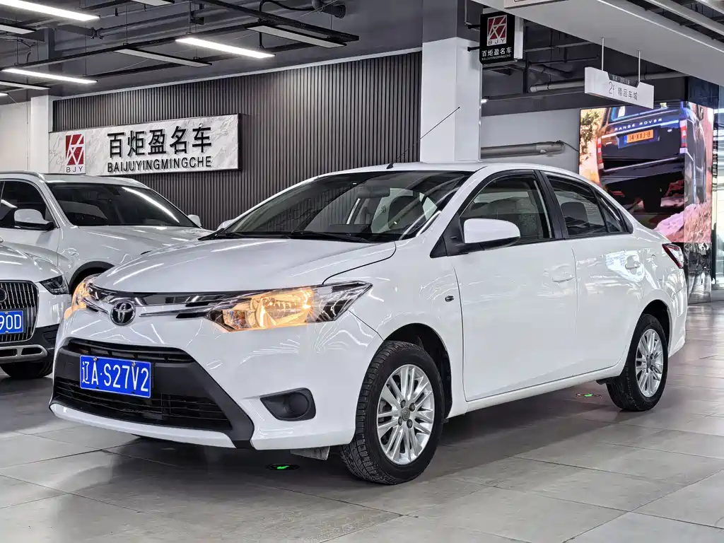 Toyota Vios 2014 — фото 1