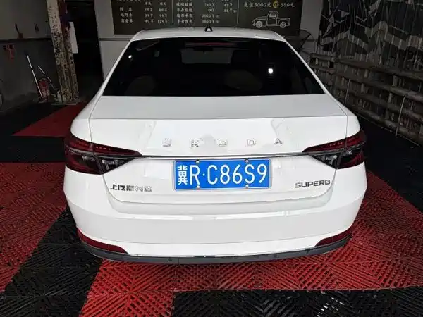 Skoda Superb 2022