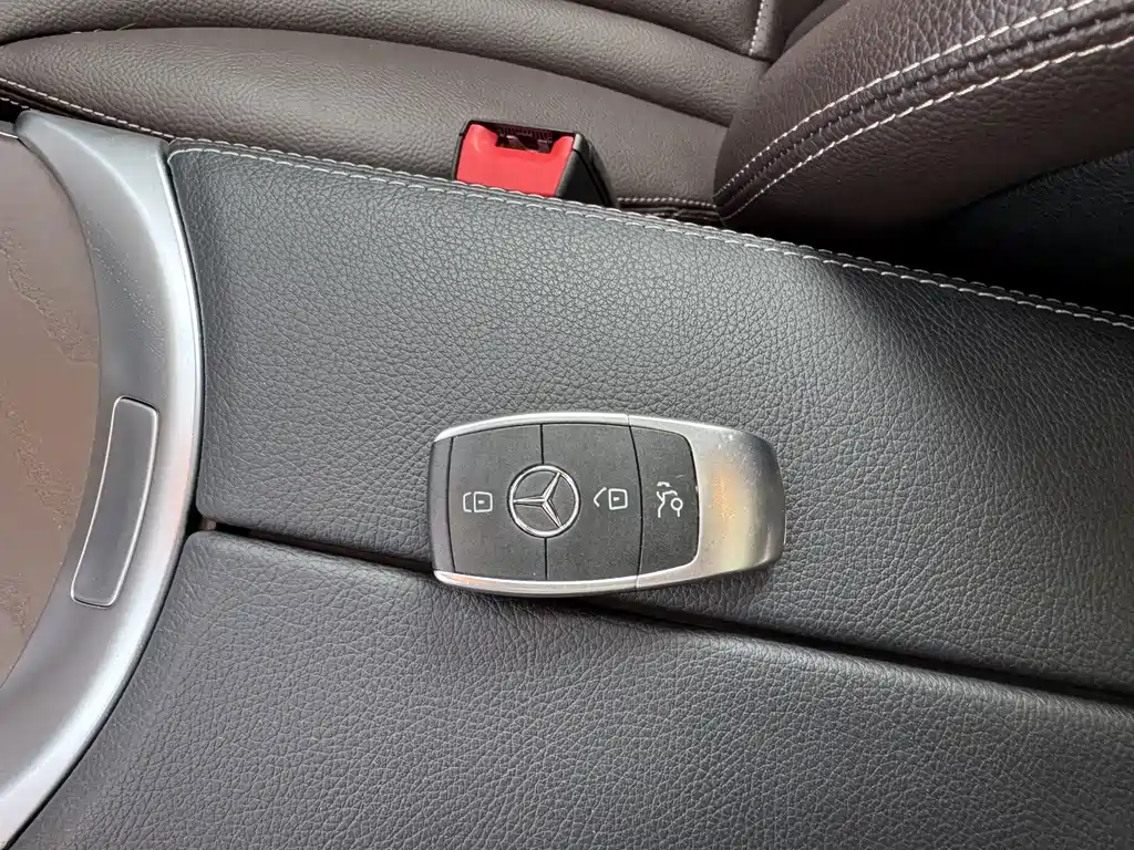 Mercedes-Benz GLC 2020 — фото 17