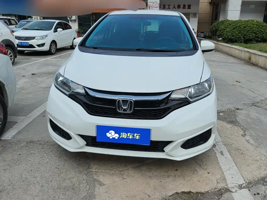 Honda Fit 2019 — фото 2
