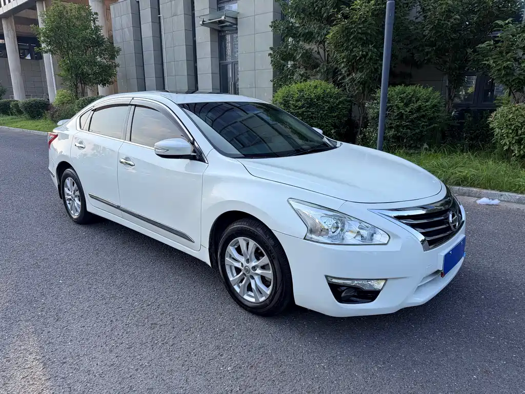 Nissan Teana 2015