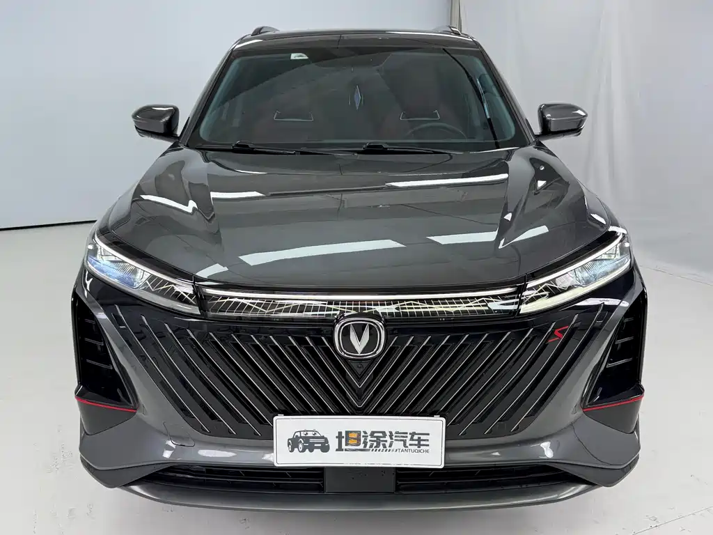 Changan CS75 PLUS 2022 — фото 2