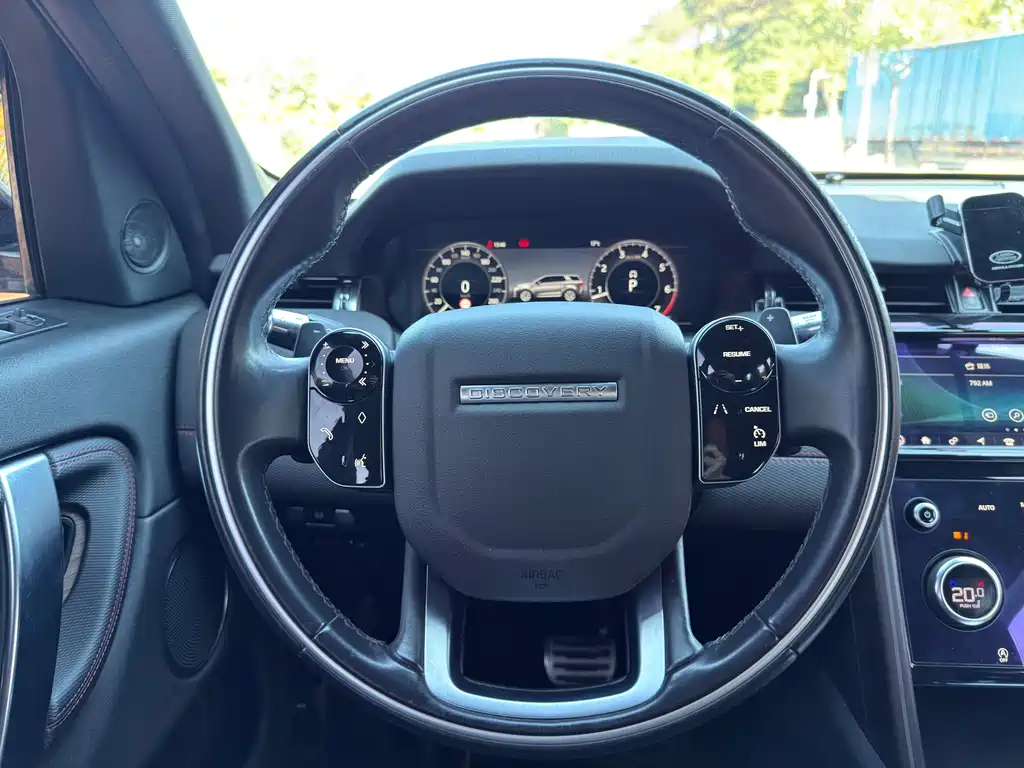 Land Rover Discovery Sport 2021 — фото 17