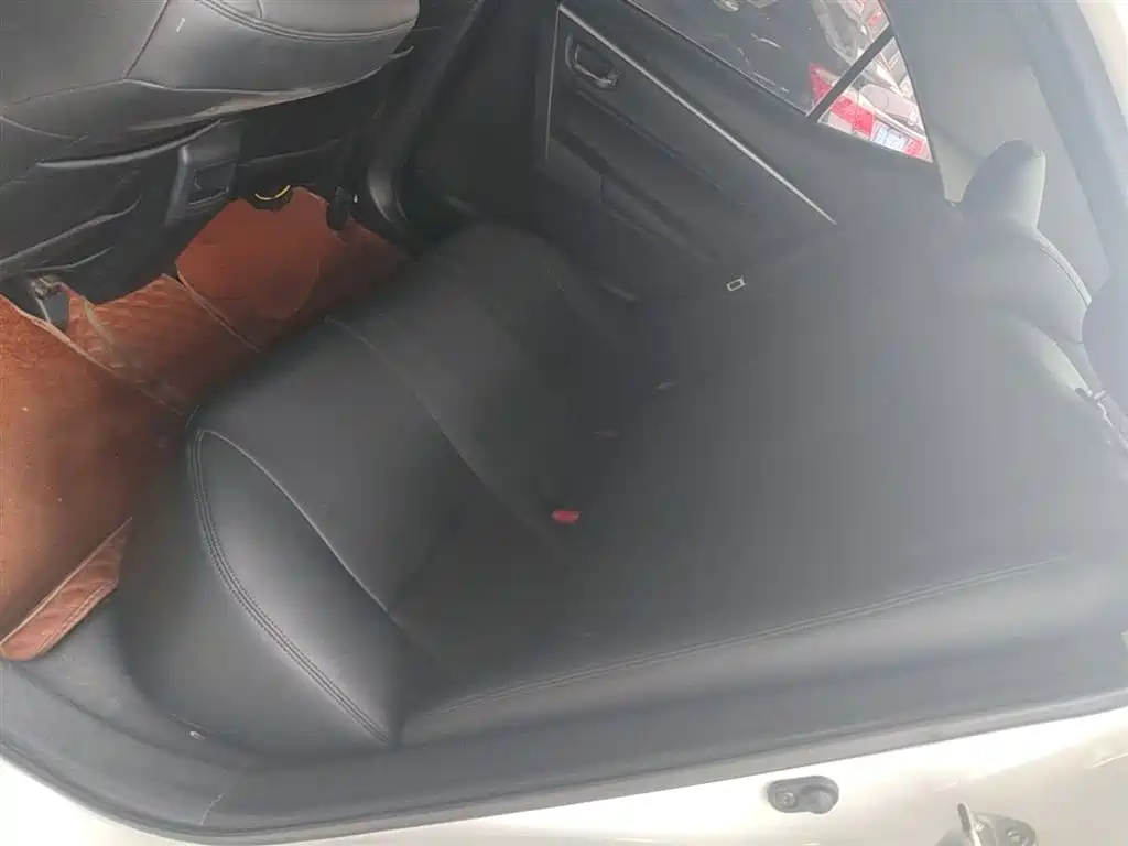 Toyota Corolla 2019 — фото 17