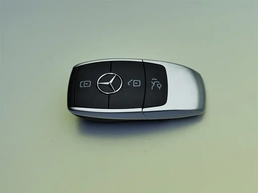 Mercedes-Benz GLB 2022 — фото 19