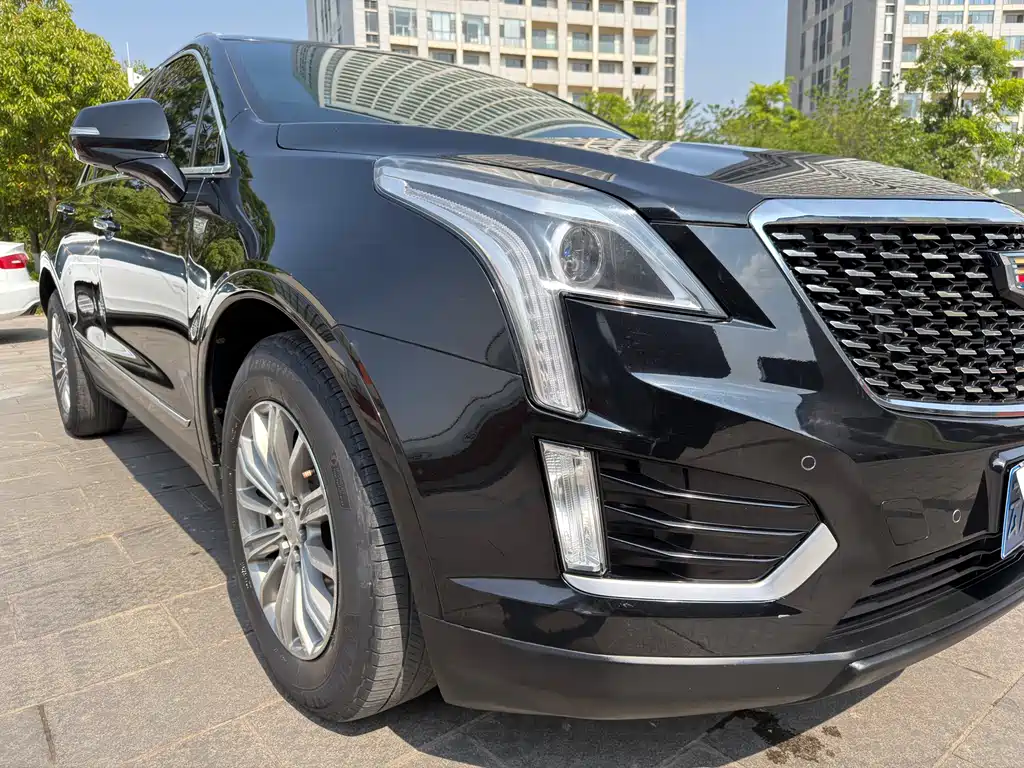 Cadillac XT5 2018 — фото 24