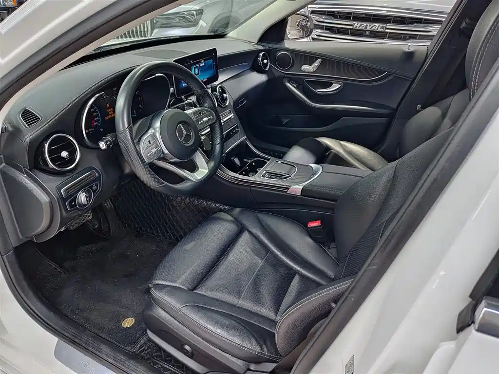 Mercedes-Benz C-Class 2019