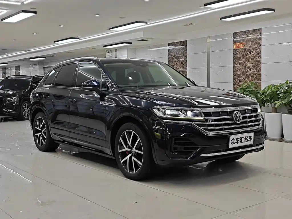Volkswagen Touareg 2019 — фото 3