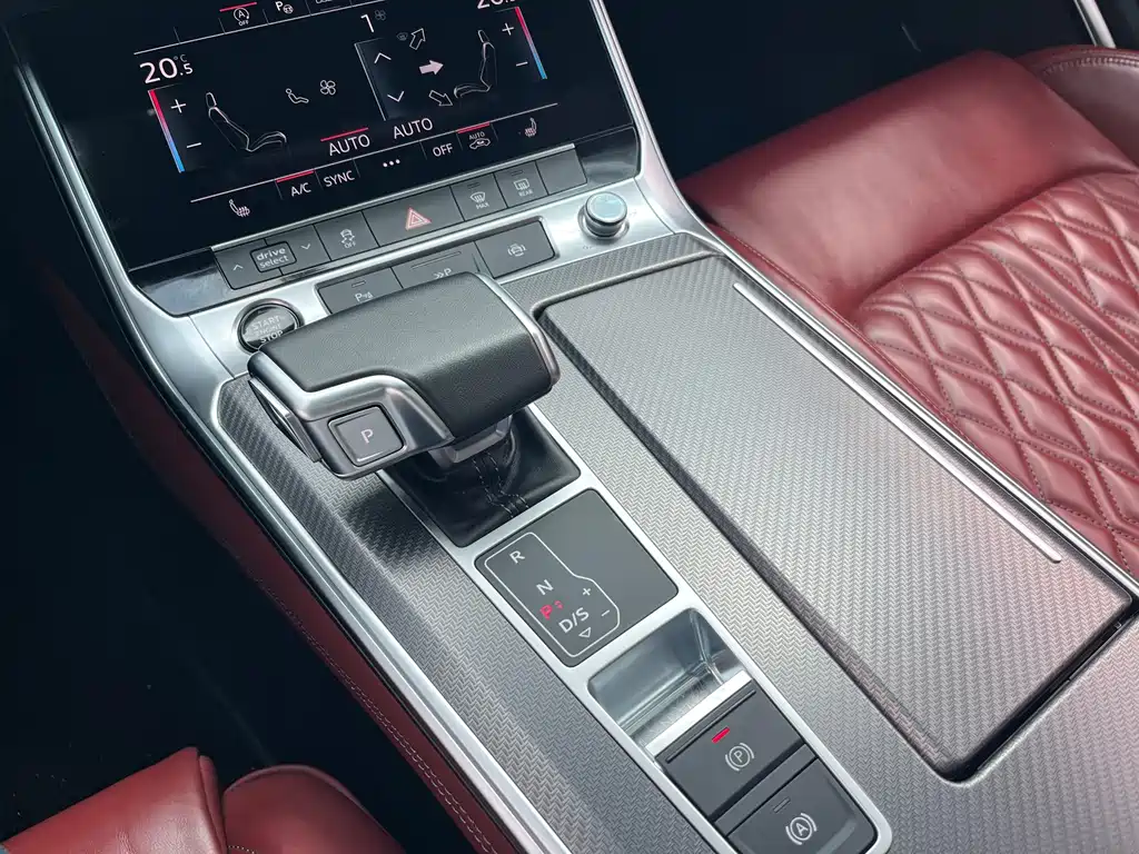 Audi A7L 2024 — фото 14