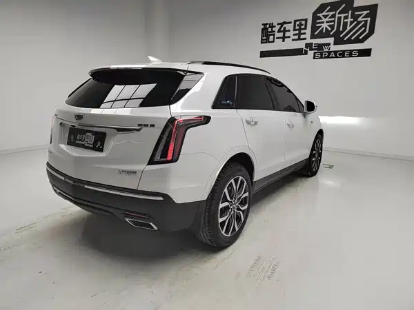 Cadillac XT5 2024