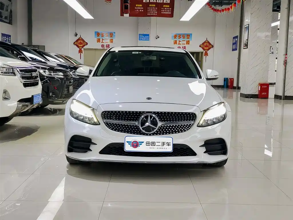 Mercedes-Benz C-Class 2019