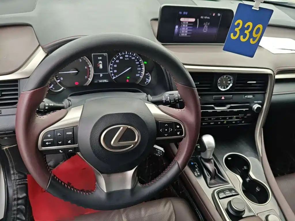 Lexus RX 2019 — фото 10