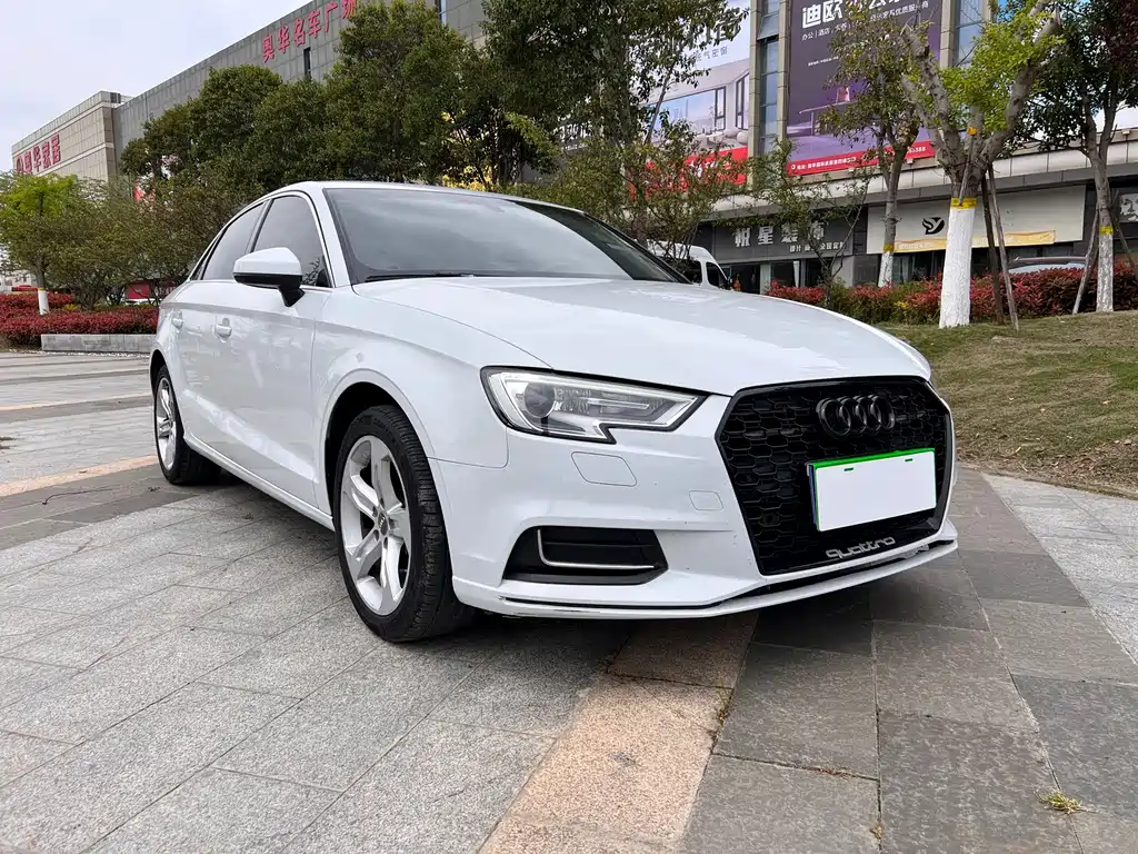 Audi A3 2019 — фото 3