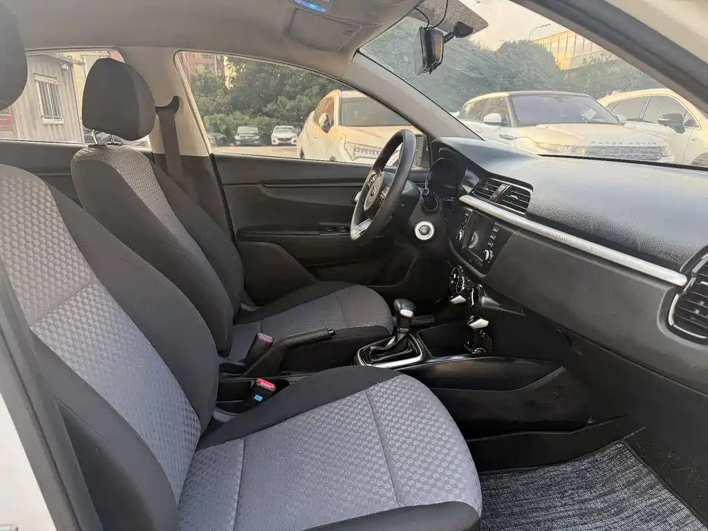 Kia K2 2018